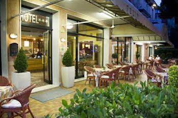 Hotel Felix Pindemonte Lido di Jesolo Exterior photo